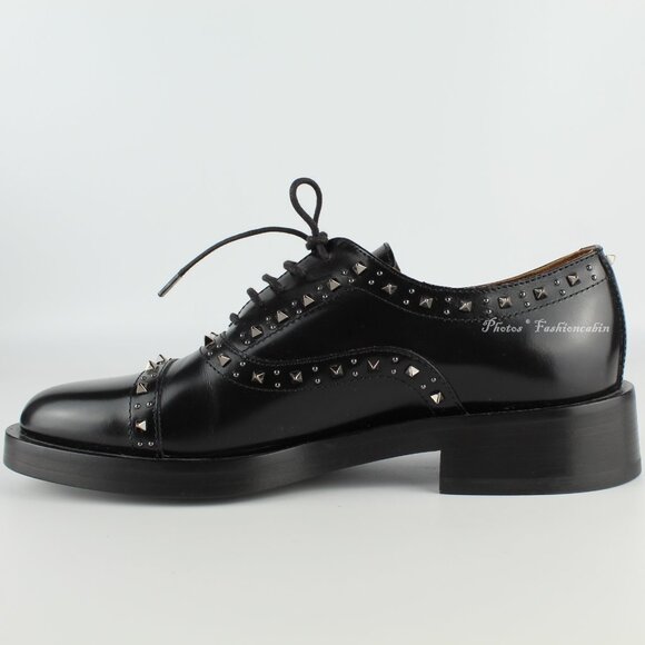 Valentino Garavani Gentleglam Studded Wingtip Oxford (Women) - Picture 11 of 16